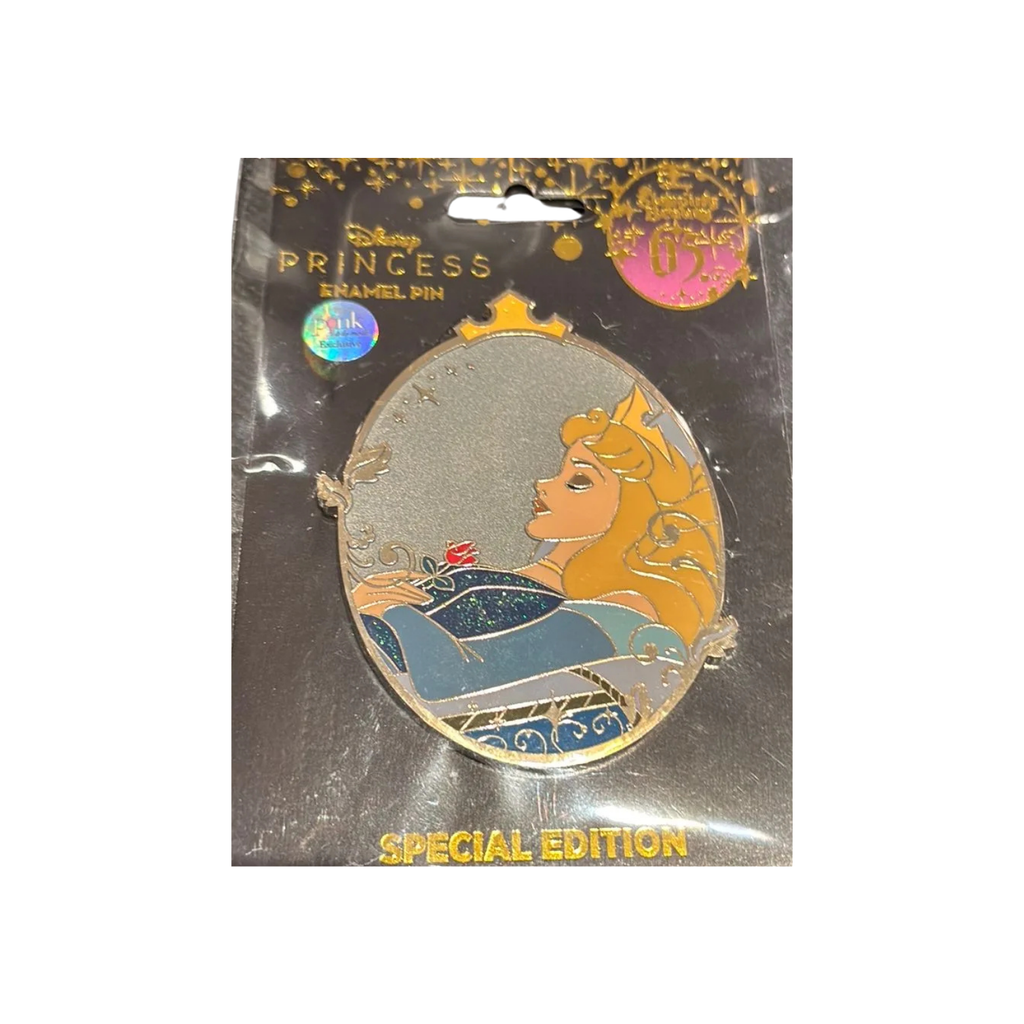 SLEEPING-BEAUTY-65-ANNIVERSARY-PINK-A-LA-MODE-SLEEPING-PIN
